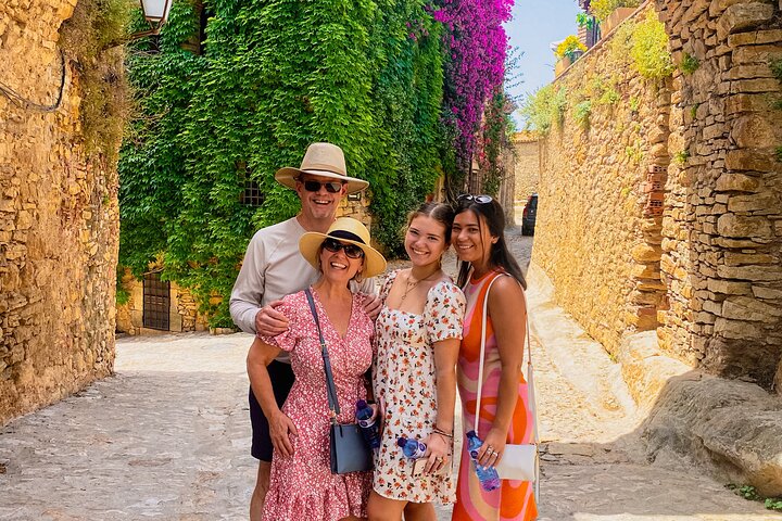 Girona & Costa Brava Tour: Medieval Towns & Coastal Views