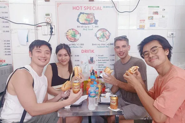 Hanoi Food Tour: Hidden Gems & Authentic Flavors