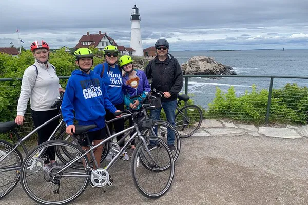 Coastal Cruise: South Portland Lighthouse Bicycle Adventure