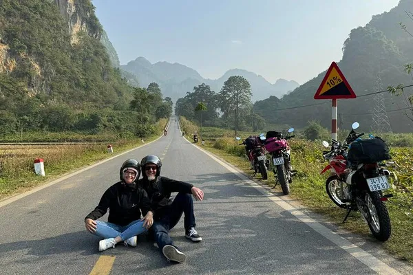 Cao Bang Loop: 2-Day Adventure with Local Guide