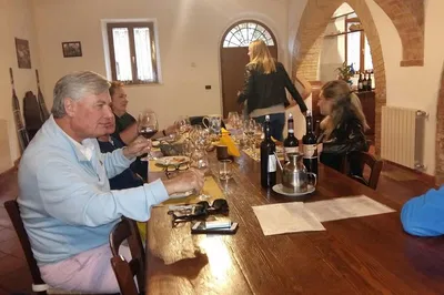 Tuscan Delights: A Sensory Journey Through Wine, Cheese & Olive Oil