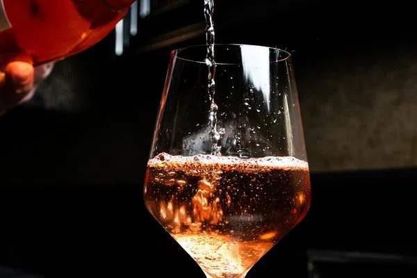 Helsinki Sips: Finland Drinks Walking Tour