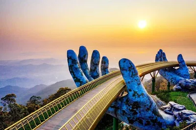 Da Nang: Ba Na Hills & Golden Bridge Day Tour