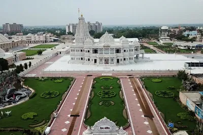 Discover Agra, Mathura & Vrindavan: A Spiritual & Historical Day Trip from Delhi