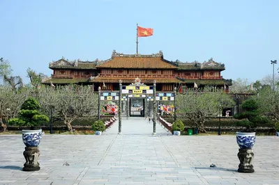 Unveiling Vietnam's Past: A Journey Through Hue & Hai Van Pass