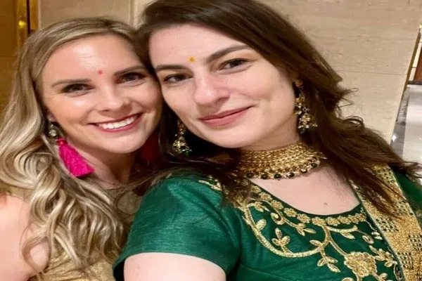 Delhi Shopping Spree: Unveiling Hidden Gems with a Local