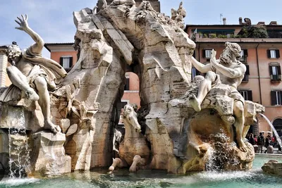 Unveiling Rome's Splendor: A Guided Walking Tour of Iconic Squares and Fountains
