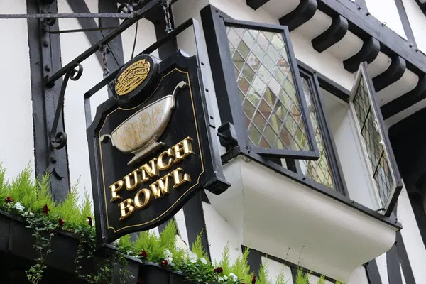 Uncover York's Hidden History: A Pub Walking Tour Adventure!