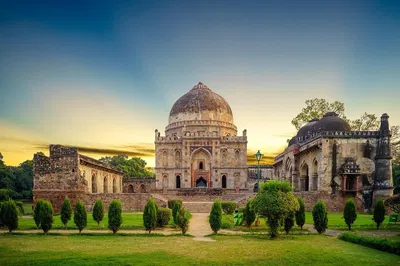 Discover Delhi Your Way: A Personalized Private City Tour