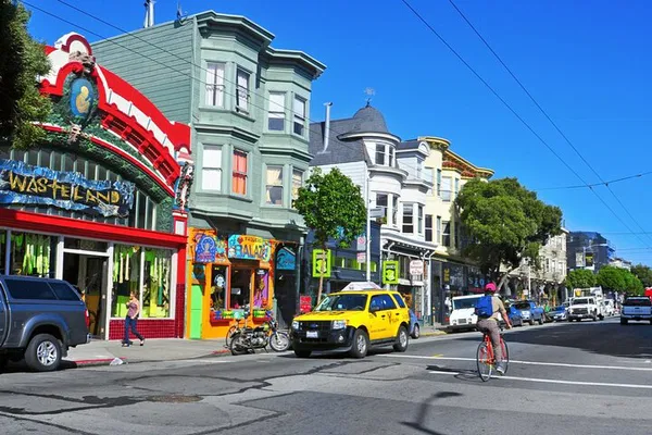 Haight-Ashbury: Relive San Francisco's Hippie Era!