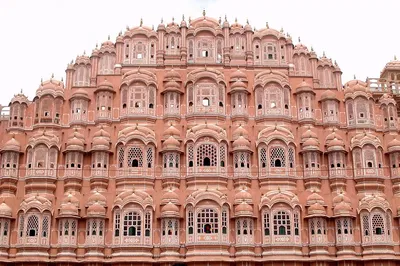 Unveiling Jaipur's Majesty: A Whirlwind Heritage Expedition