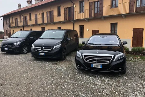 Milan Airport Luxury Transfer: Reliable & Punctual
