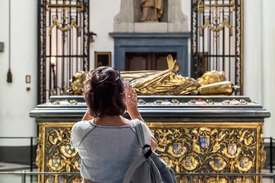 Uncover Bruges' Sacred Art: A Private Church History Tour
