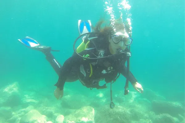 Introdive: Discover Scuba Diving in Sicily & Belize's Underwater Paradise!