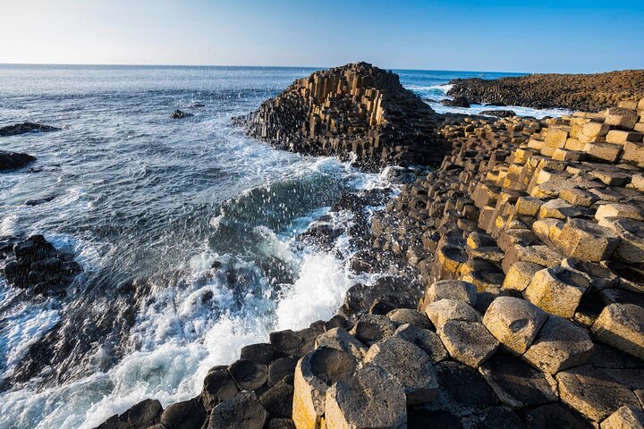 Belfast Port: Giant's Causeway & Titanic Experience