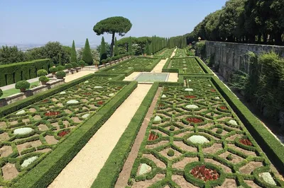 Discover Papal History: Castel Gandolfo Villas & Scenic Views from Rome