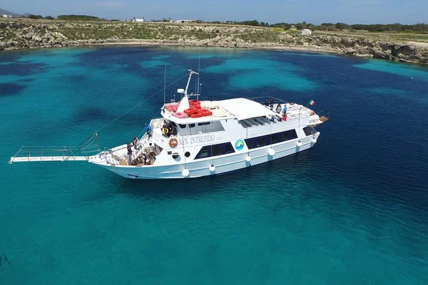 Discover Favignana & Levanzo: An Unforgettable Sicilian Mini-Boat Cruise