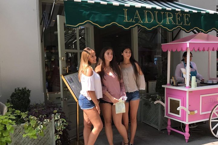 XOXO: Pedicab into the Glamorous 'Gossip Girl' NYC