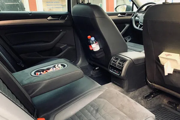 Stress-Free Disneyland Paris Transfer: Your Private Chauffeur Awaits!