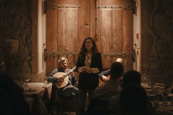 Lisbon Fado Show & Dinner: Mesa de Frades