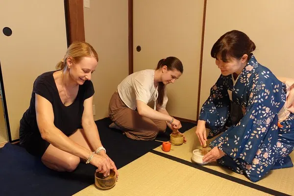 Kyoto's Tranquil Tea Ceremony: Find Inner Peace