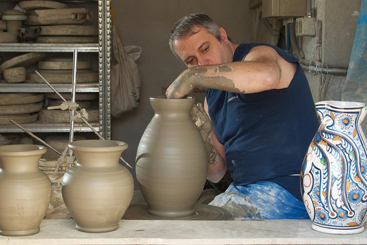 Tuscan Pottery: Montelupo Ceramics Class, Make & Ship!