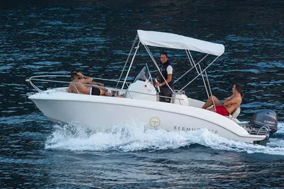 Luxury Amalfi Coast Cruise: Unforgettable Private Tour with ROMAR BERMUDA