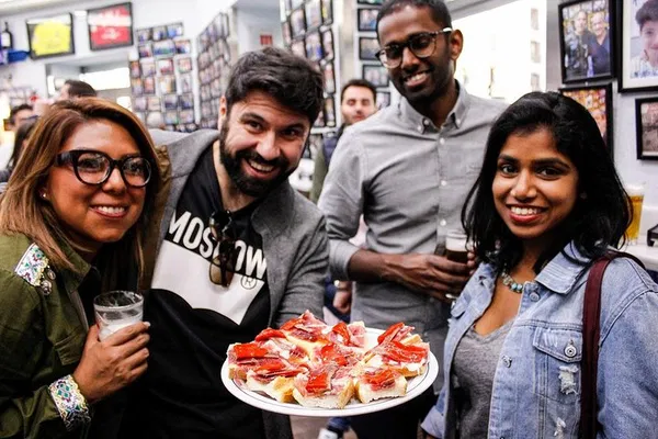 Barcelona Tapas Tour: Food, Drinks & Local Hotspots
