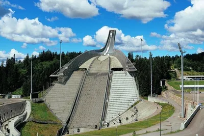 Oslo Private Tour: Museums, Views & More in Volvo XC90