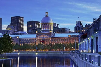 Uncover Montreal's History: A Private Walking Tour Through Time