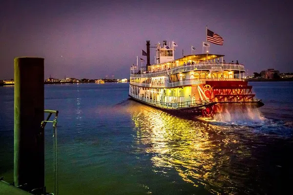 New Orleans Steamboat Jazz Cruise with Dinner Option