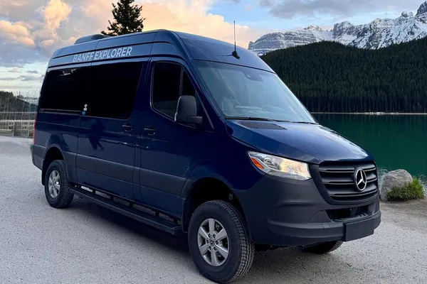 Banff to Calgary Airport: Private, Stress-Free Transfer
