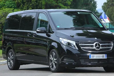 Stress-Free Marseille Airport Transfers: Your 24/7 Private Chauffeur Awaits!