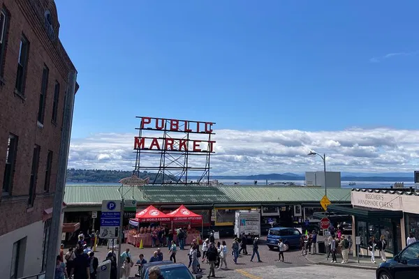 Pike Place: Food, Art & Market Tour