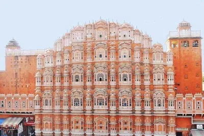 Discover Jaipur's Wonders: A Luxurious Day Trip from Delhi