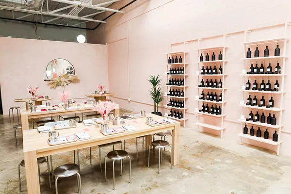 Unleash Your Inner Artisan: Luxury Candle Making in Dallas!