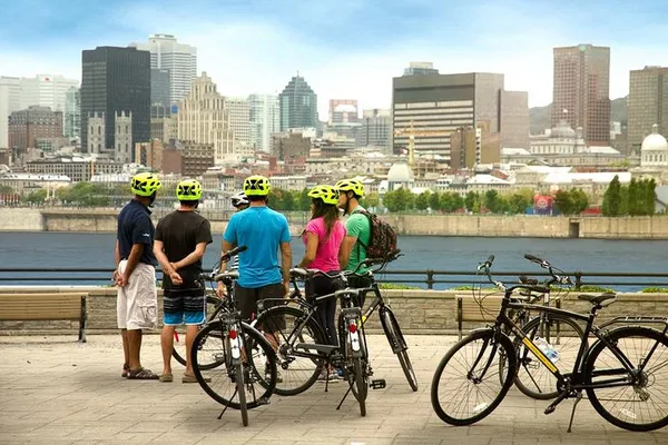 Montreal Bike Tour: Wine/Beer, History & Hidden Gems