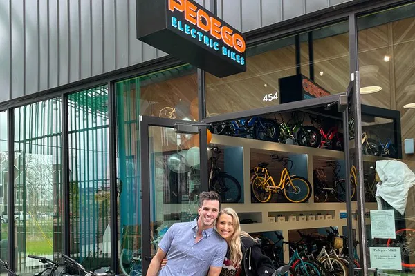 Houston Heights eBike Foodie Adventure: Pedal, Taste, and Explore!