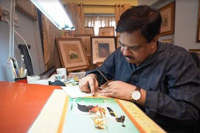 Unleash Your Inner Artist: Jaipur Miniature Painting Workshop with a Master