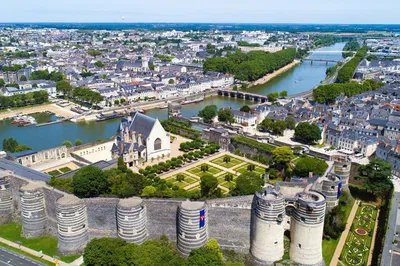 Luxury Private Transfer: Paris to Angers in Style