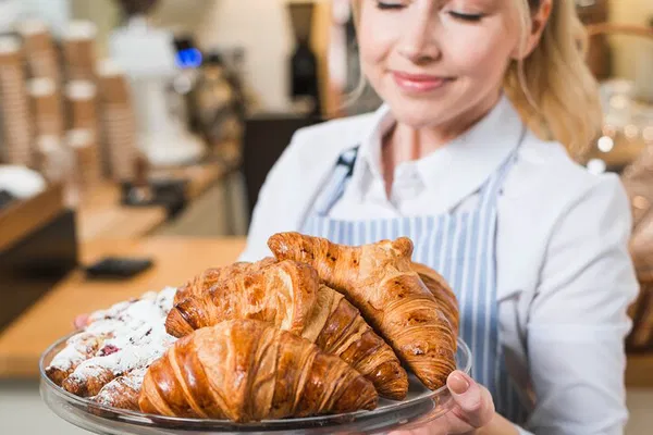 Aix-en-Provence: Bake Croissants with a Local Chef!