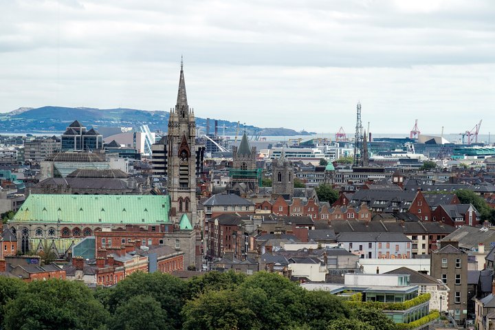 Capture Dublin's Charm: Personalized Photography Experience