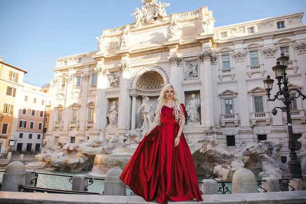 Sunrise Photoshoot: Capture Rome's Magic at Trevi & Spanish Steps