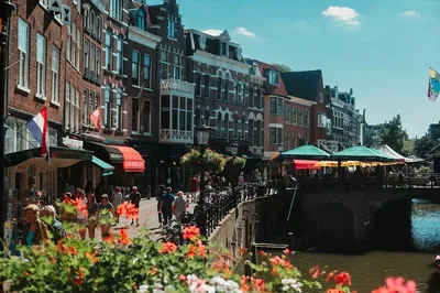 Utrecht Walking Tour: Discover Hidden Gems with a Local!