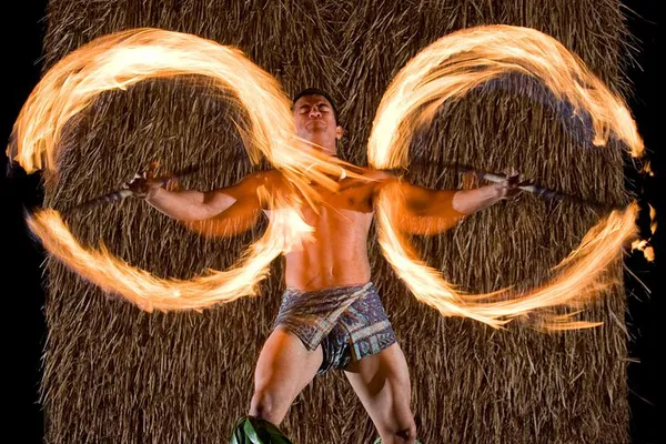 Maui Nui Luau: Feast, Fire, & Polynesian Dance