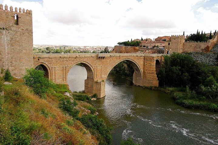 Uncover Spain's Medieval Treasures: A Private Day Trip to Toledo, Segovia & Ávila
