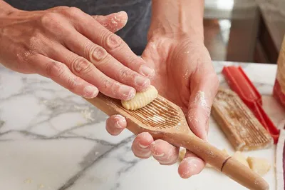 Mantua's Culinary Secrets: A Private Pasta & Tiramisu Adventure!