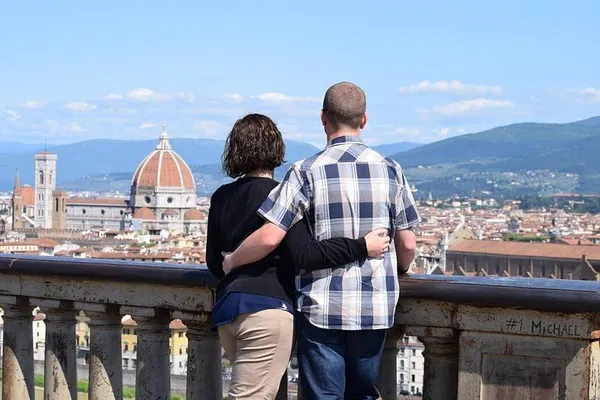 Unveiling Florence & Pisa: A Day of Tuscan Wonders with Nicola Scovenna