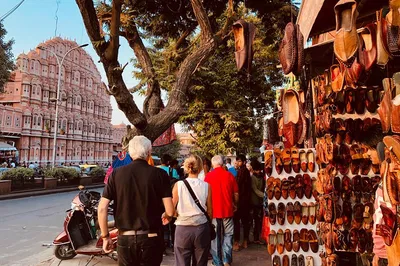Jaipur's Cultural Tapestry: A Private Walking and Tasting Adventure
