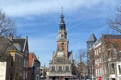 Unleash Alkmaar's Secrets: A Puzzle-Filled City Adventure!
